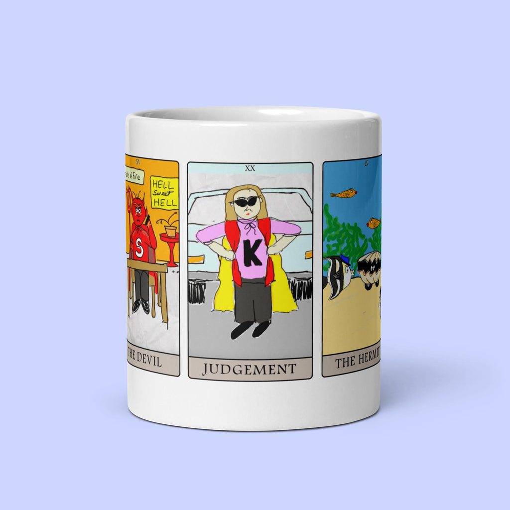 Sock Puppet Master 5-Card Tarot Mug